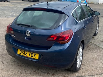 Used Vauxhall Astra 2012 for sale - 79588573: Photo