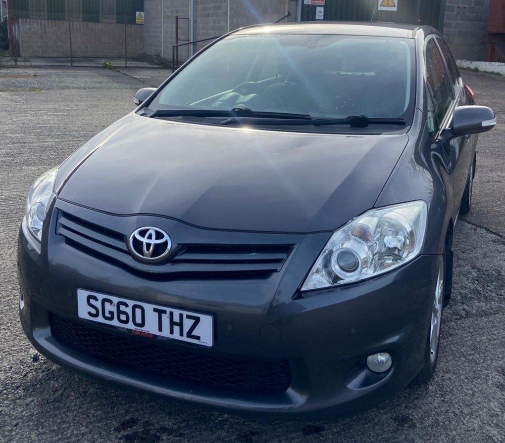Used Toyota Auris 2010 for sale - 78154848: Photo 2