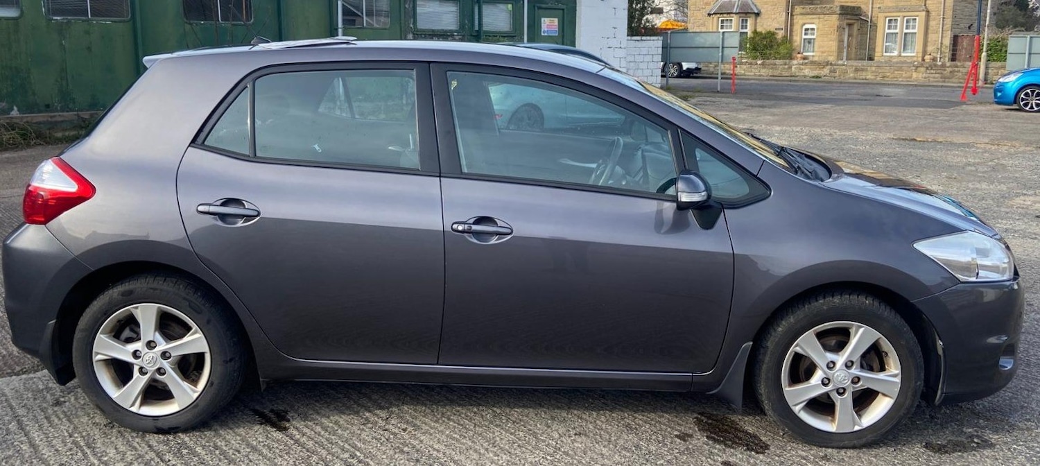 Used Toyota Auris 2010 for sale - 78154848: Photo 8