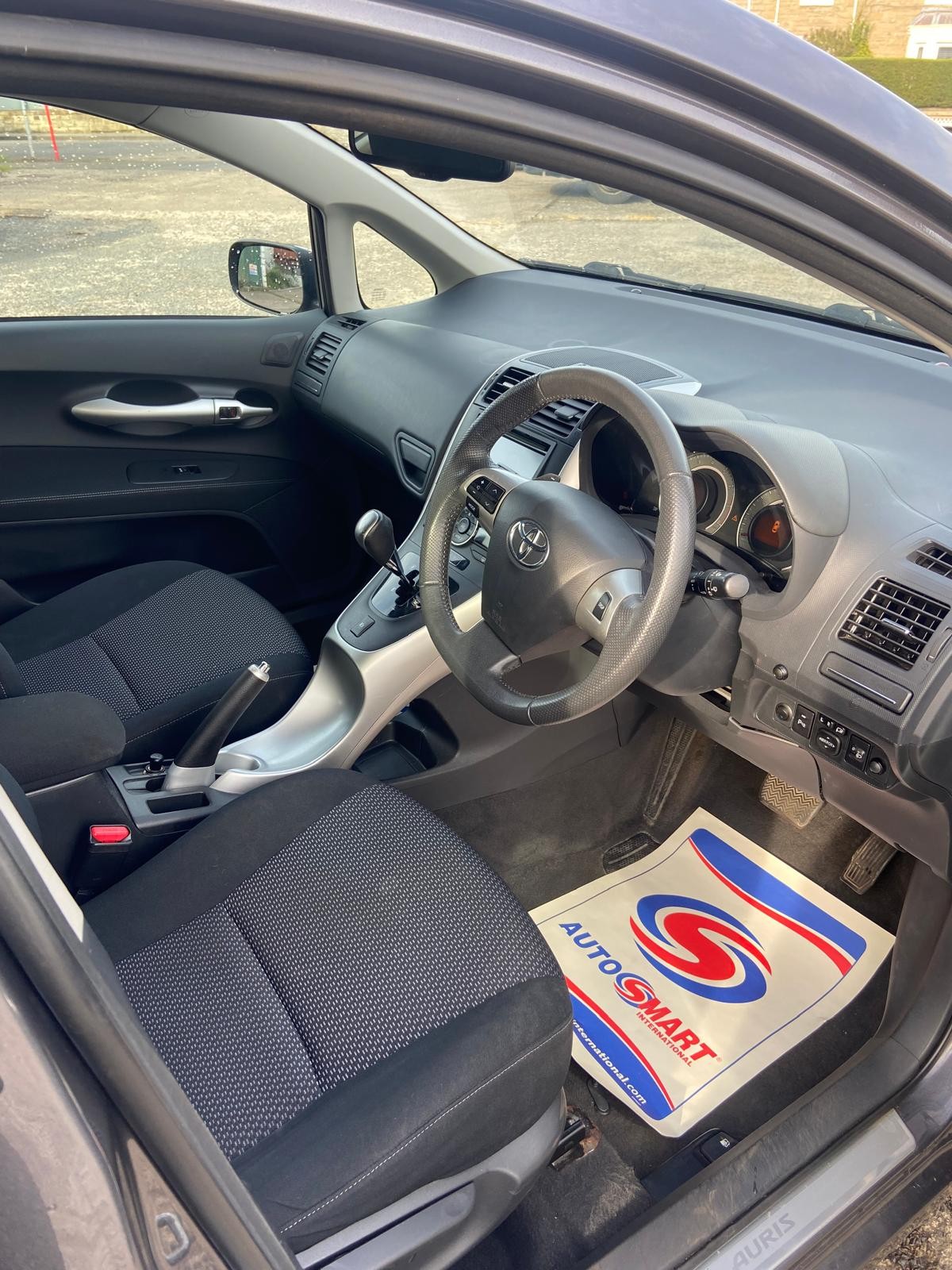 Used Toyota Auris 2010 for sale - 78154848: Photo 9