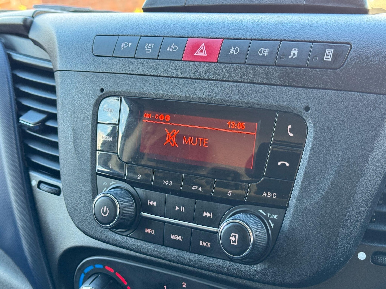 Used Iveco Daily 2018 for sale - 77049928: Photo 29