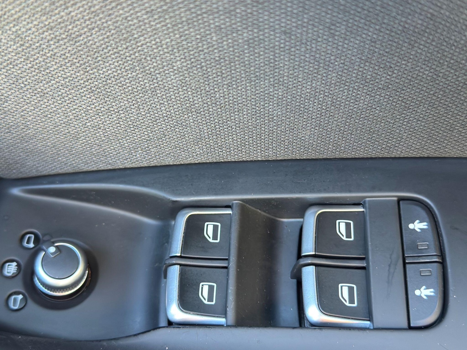 Used Audi Q3 2015 for sale - 76935891: Photo 47