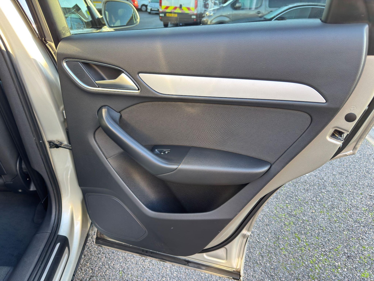 Used Audi Q3 2015 for sale - 76935891: Photo 56