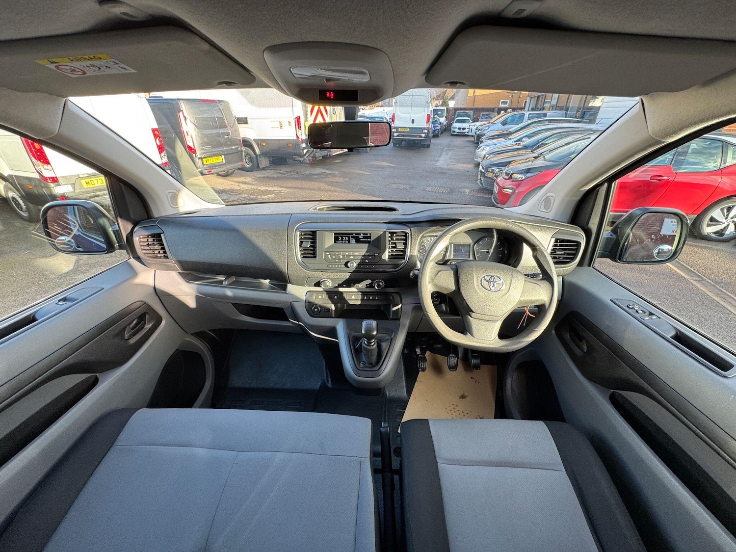 Used Toyota PROACE CITY Verso 2019 for sale - 77131739: Photo 2