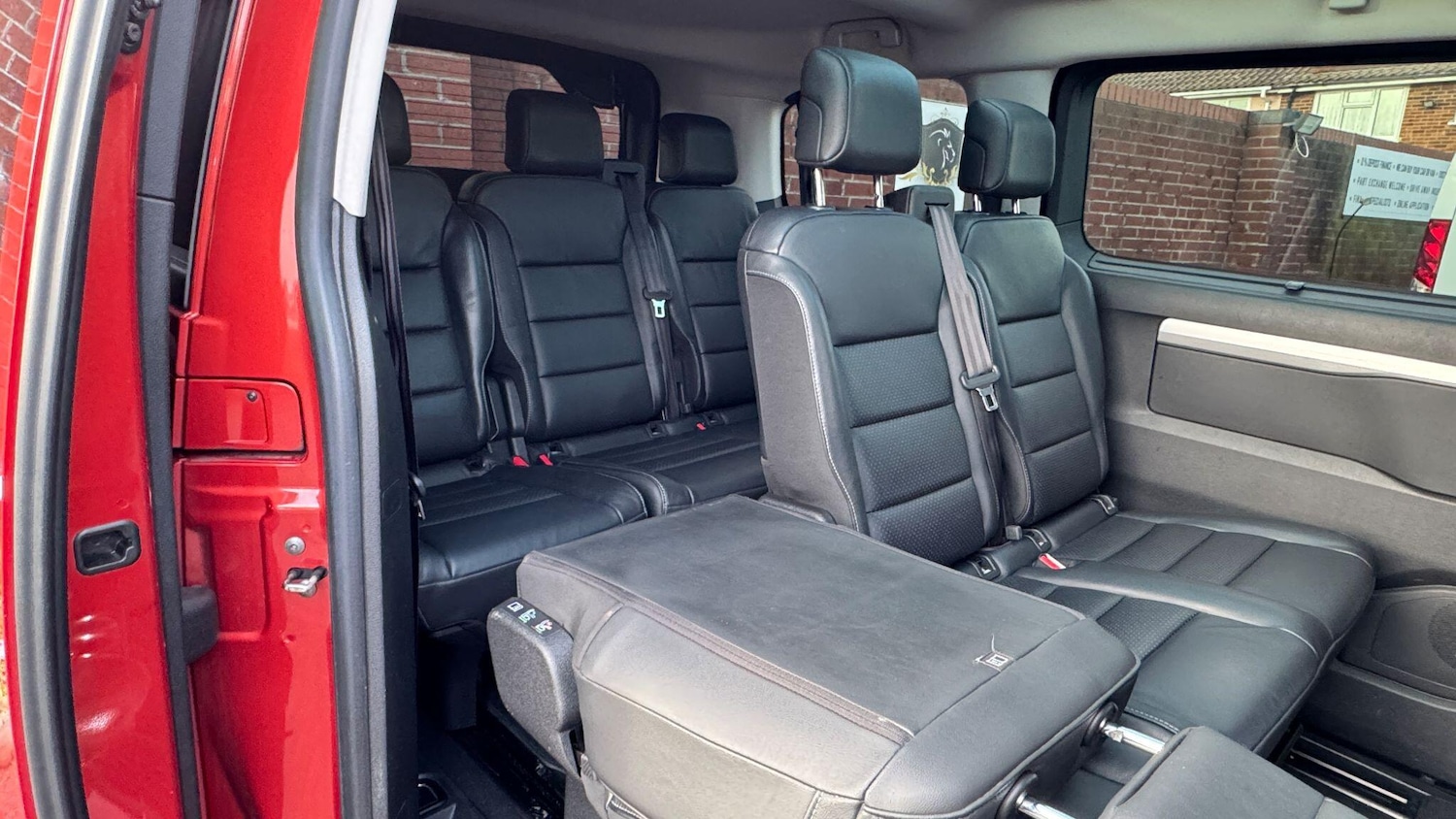 Used Peugeot Traveller 2020 for sale - 77387096: Photo 2