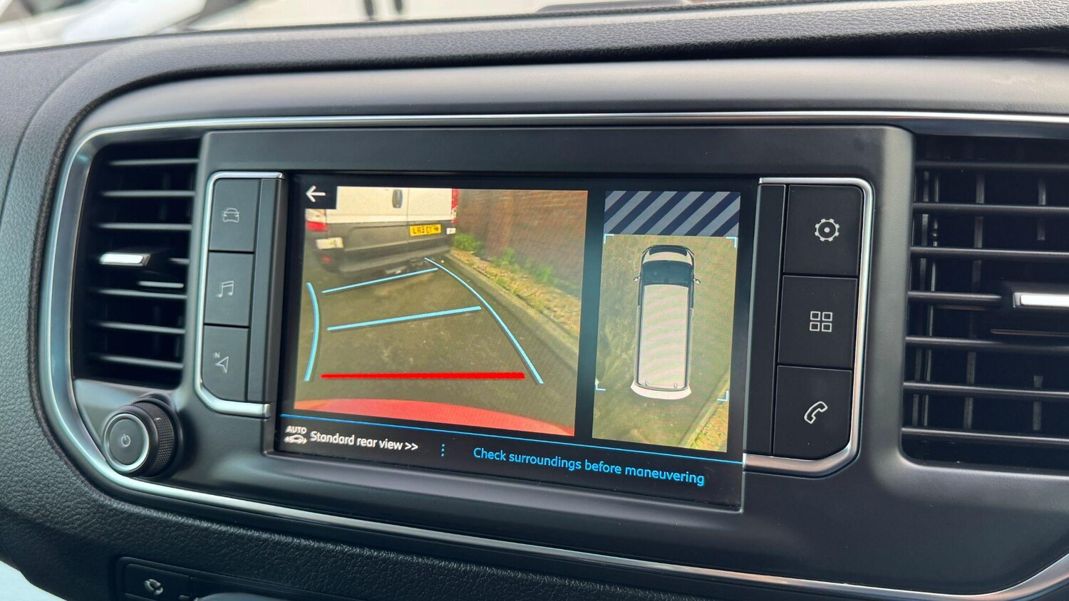 Used Peugeot Traveller 2020 for sale - 77387096: Photo 34