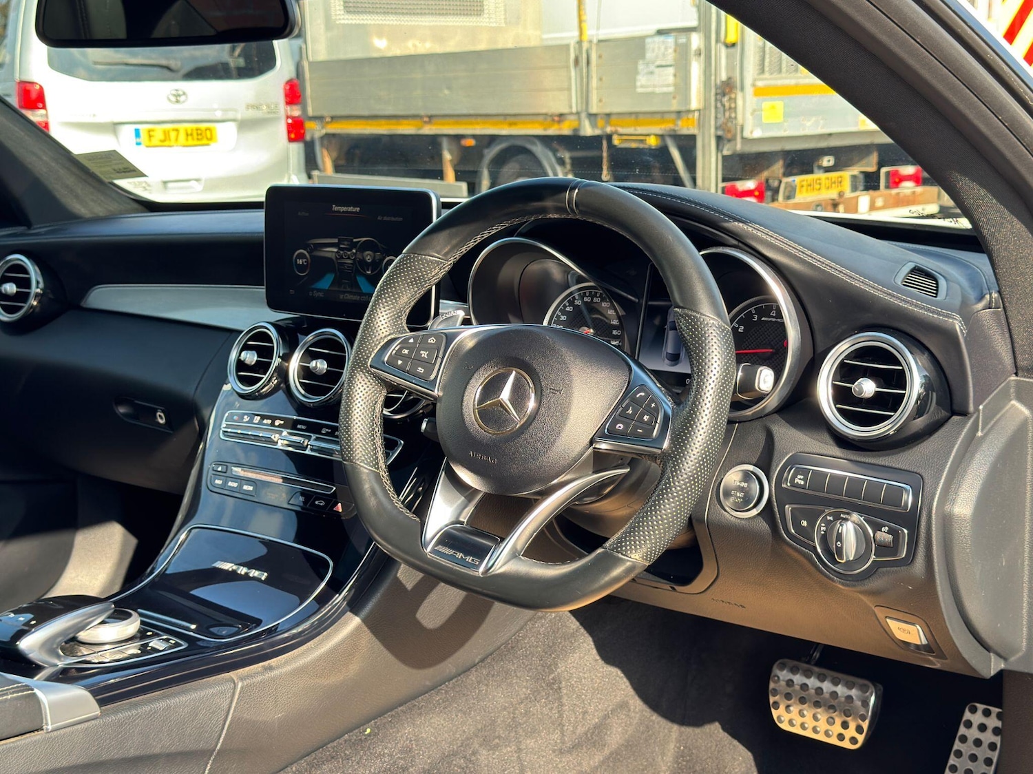 Used Mercedes-Benz C Class 2017 for sale - 76247854: Photo 16