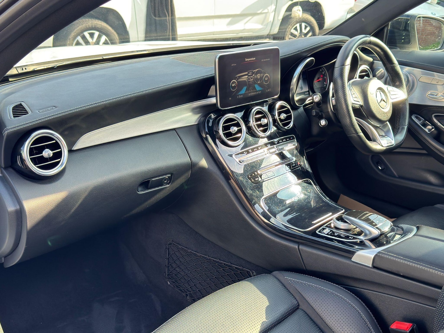 Used Mercedes-Benz C Class 2017 for sale - 76247854: Photo 19