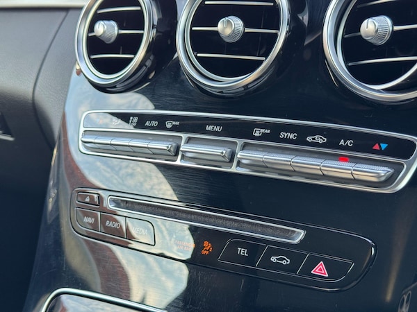 Used Mercedes-Benz C-Class 2017 for sale - 76247854: Photo 29