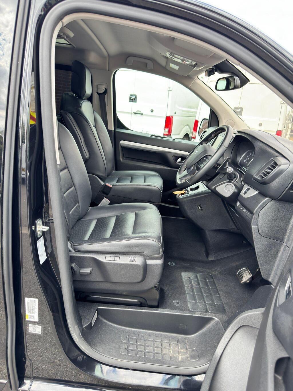 Used Peugeot Traveller 2019 for sale - 76336585: Photo 23