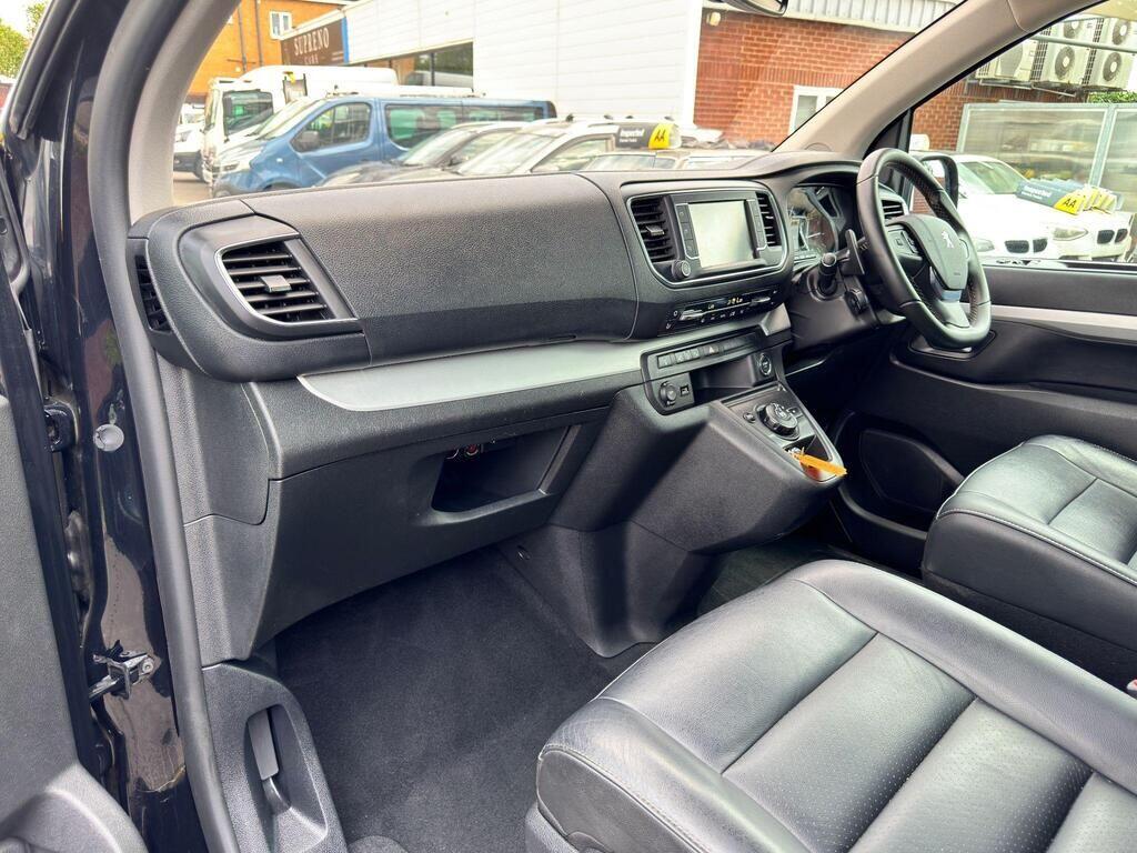 Used Peugeot Traveller 2019 for sale - 76336585: Photo 24