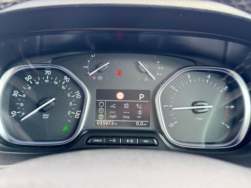 Used Peugeot Traveller 2019 for sale - 76336585: Photo 34