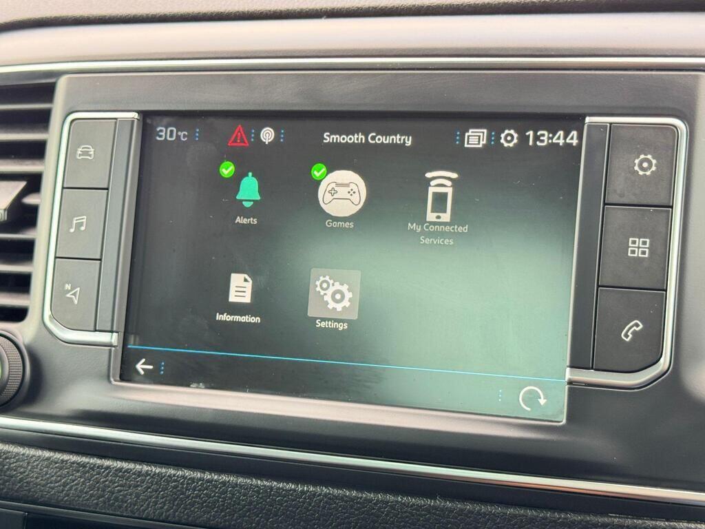 Used Peugeot Traveller 2019 for sale - 76336585: Photo 41