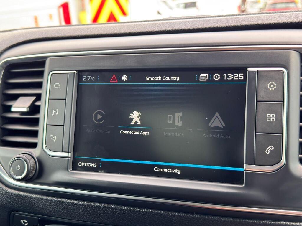 Used Peugeot Traveller 2019 for sale - 76336585: Photo 44