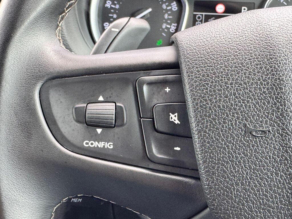 Used Peugeot Traveller 2019 for sale - 76336585: Photo 60
