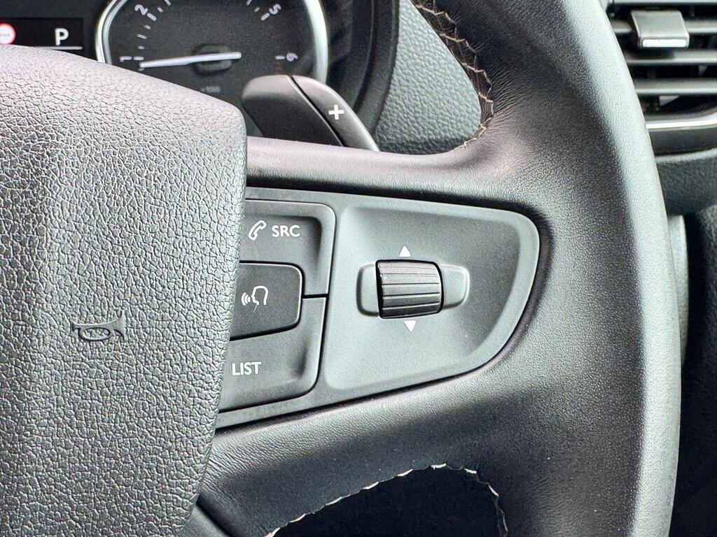 Used Peugeot Traveller 2019 for sale - 76336585: Photo 61