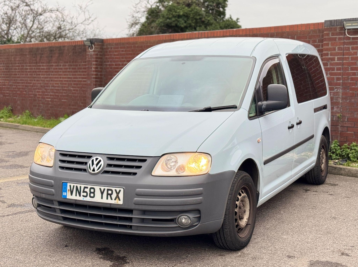 Used Volkswagen Caddy Maxi 2009 for sale - 77066841: Photo 3