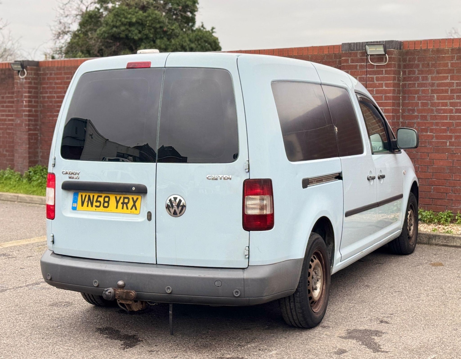 Used Volkswagen Caddy Maxi 2009 for sale - 77066841: Photo 6