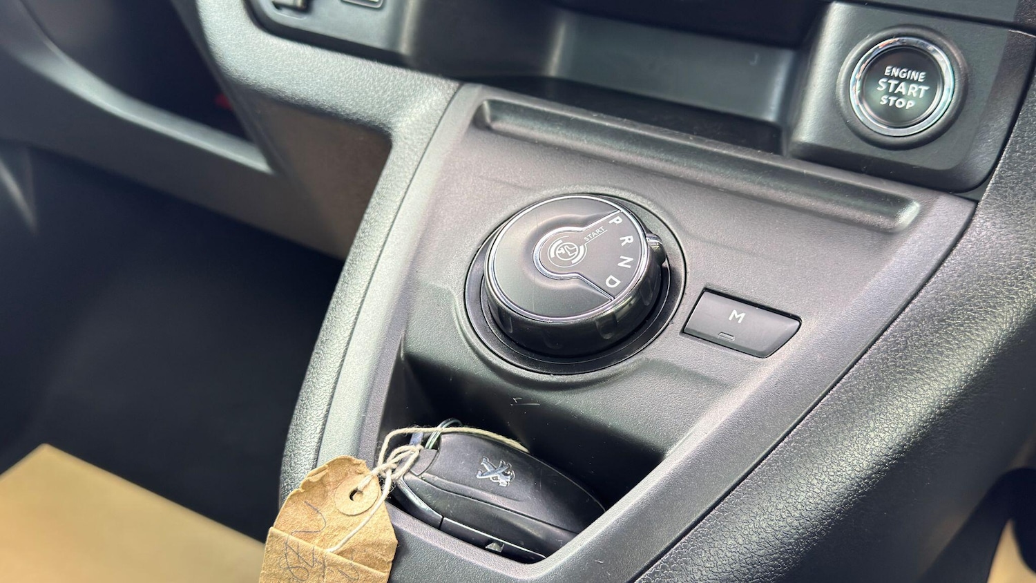 Used Peugeot Traveller for sale - 77267786: Photo 32