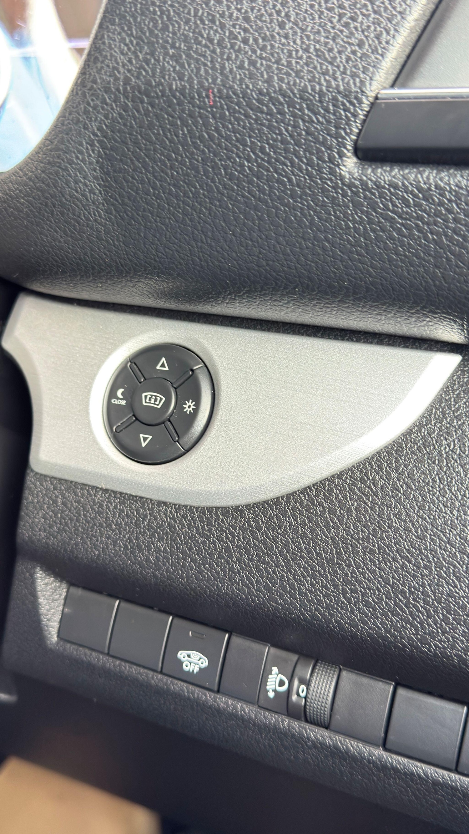 Used Peugeot Traveller for sale - 77267786: Photo 42