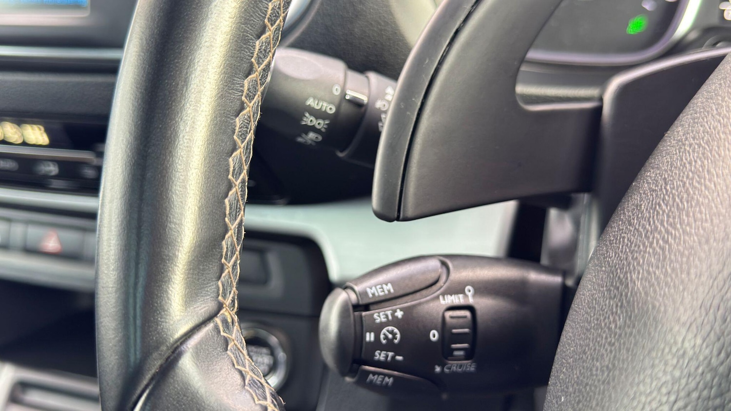 Used Peugeot Traveller for sale - 77267786: Photo 43