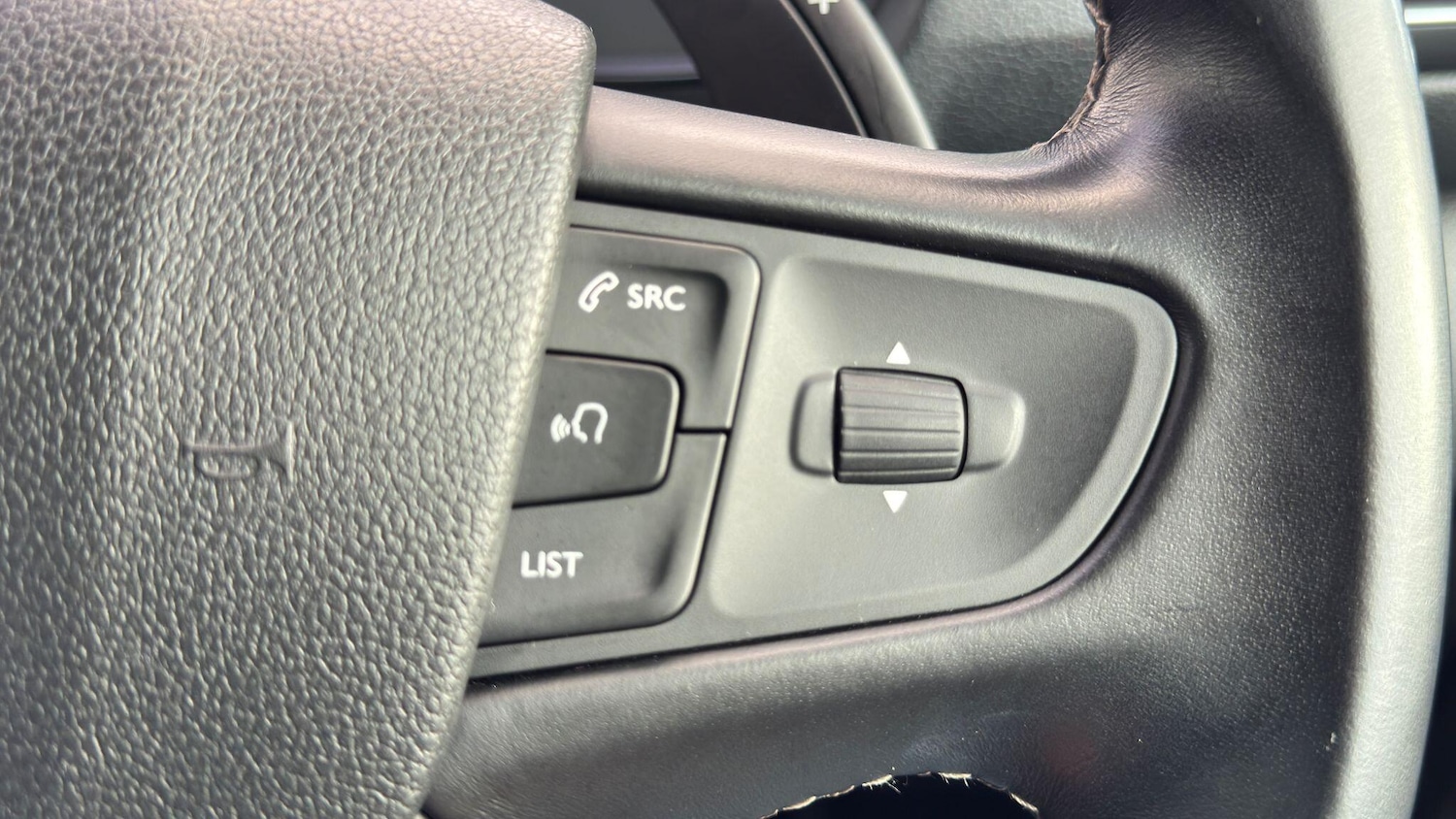 Used Peugeot Traveller for sale - 77267786: Photo 46