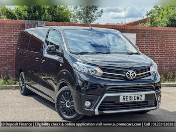 Used Toyota PROACE CITY Verso 2019 for sale - 79034236: Photo