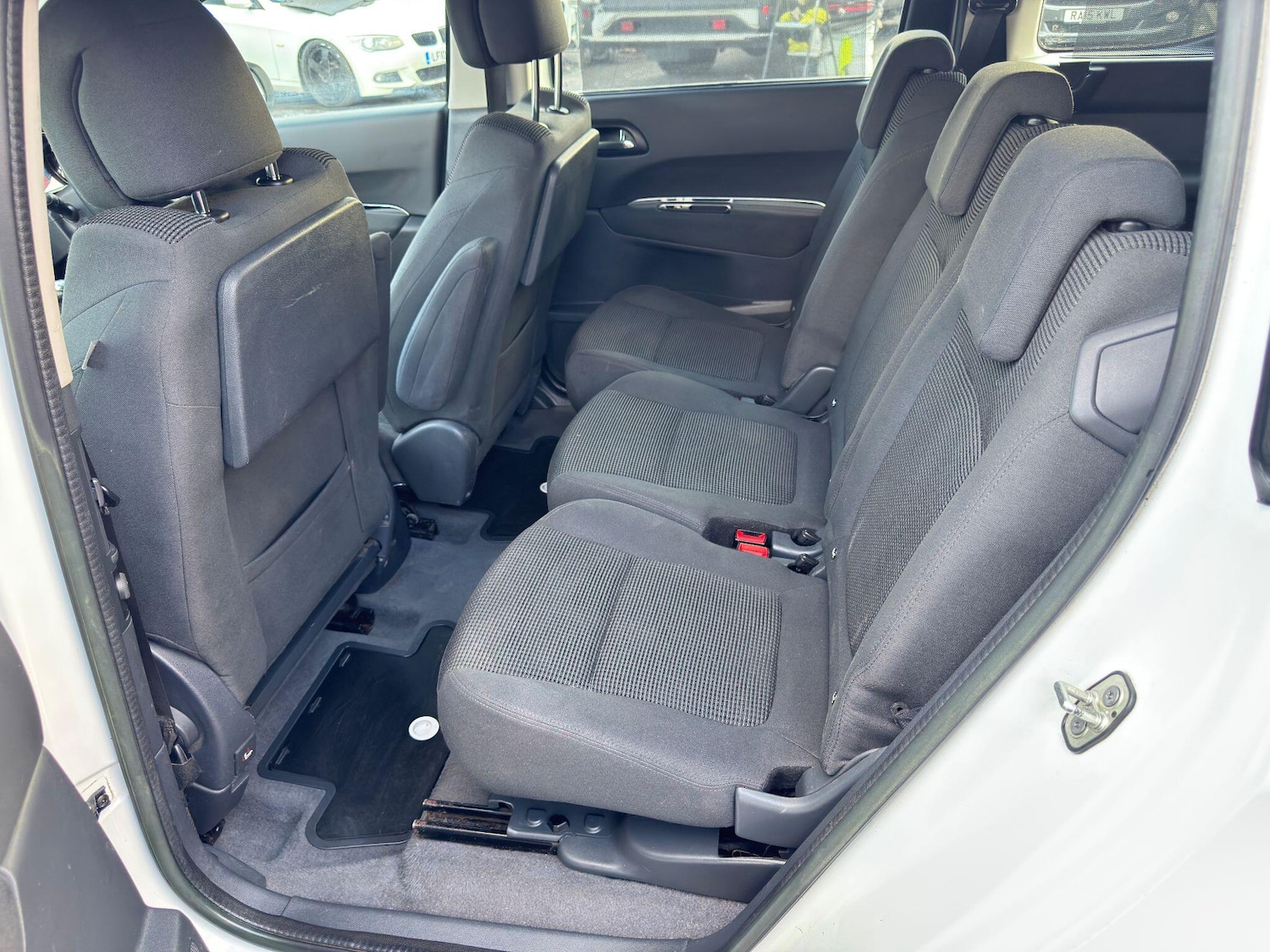 Used Peugeot 5008 2014 for sale - 76899639: Photo 15