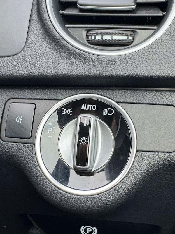 Used Mercedes-Benz C-Class 2013 for sale - 75665087: Photo 53