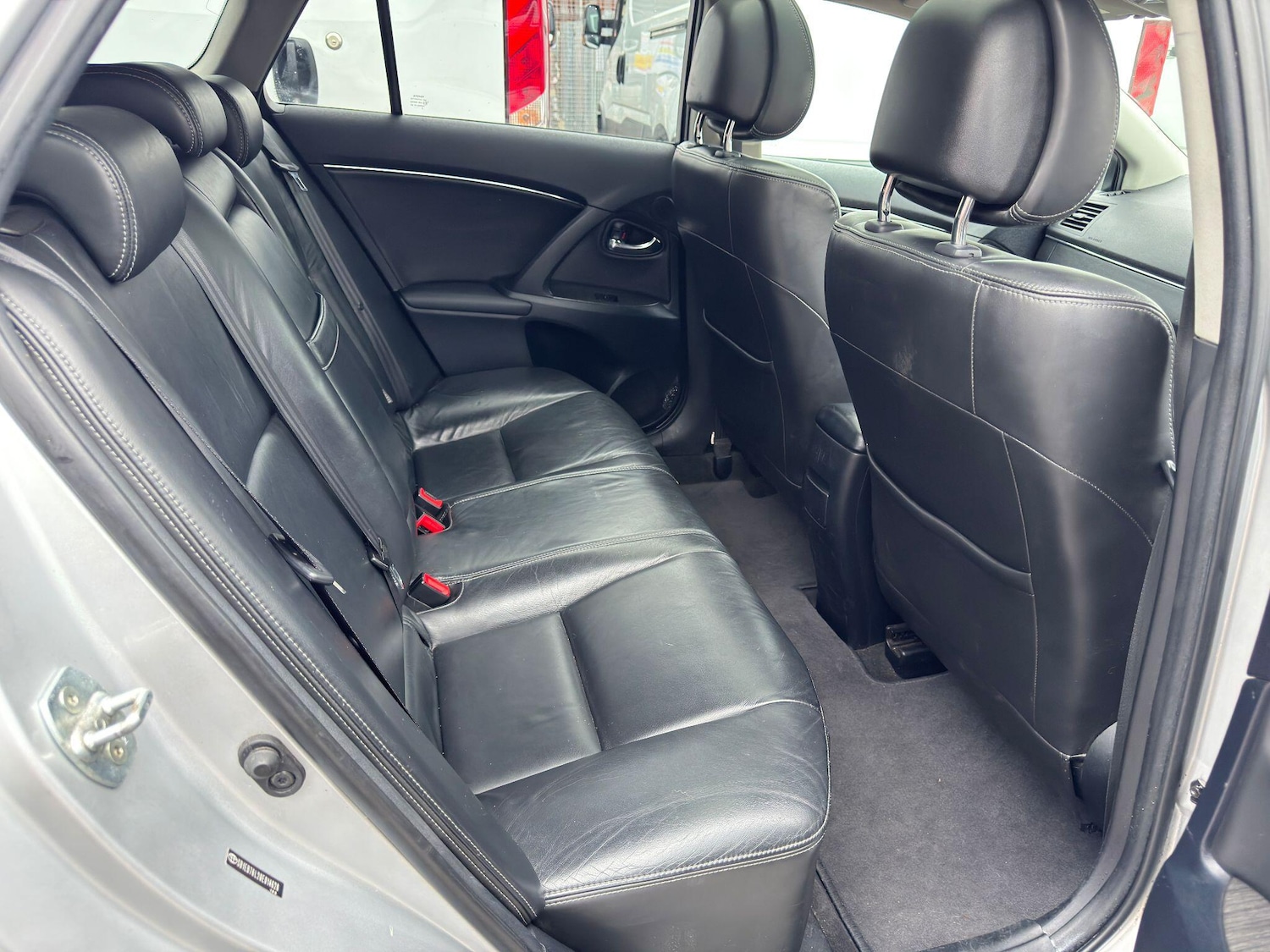 Used Toyota Avensis 2009 for sale - 77066910: Photo 17