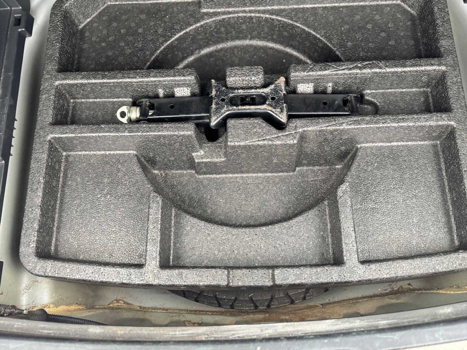 Used Toyota Avensis 2009 for sale - 77066910: Photo 30