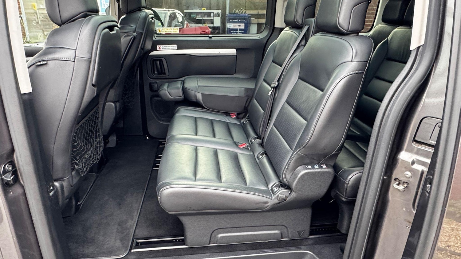 Used Peugeot Traveller 2017 for sale - 77345226: Photo 29