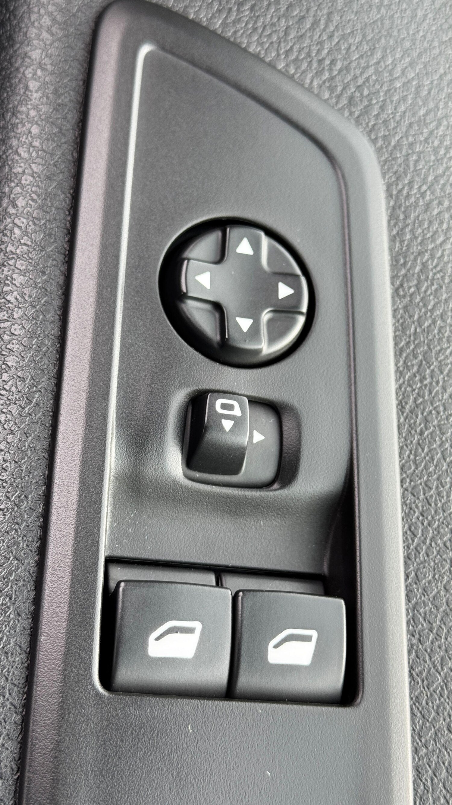 Used Peugeot Traveller 2017 for sale - 77345226: Photo 55