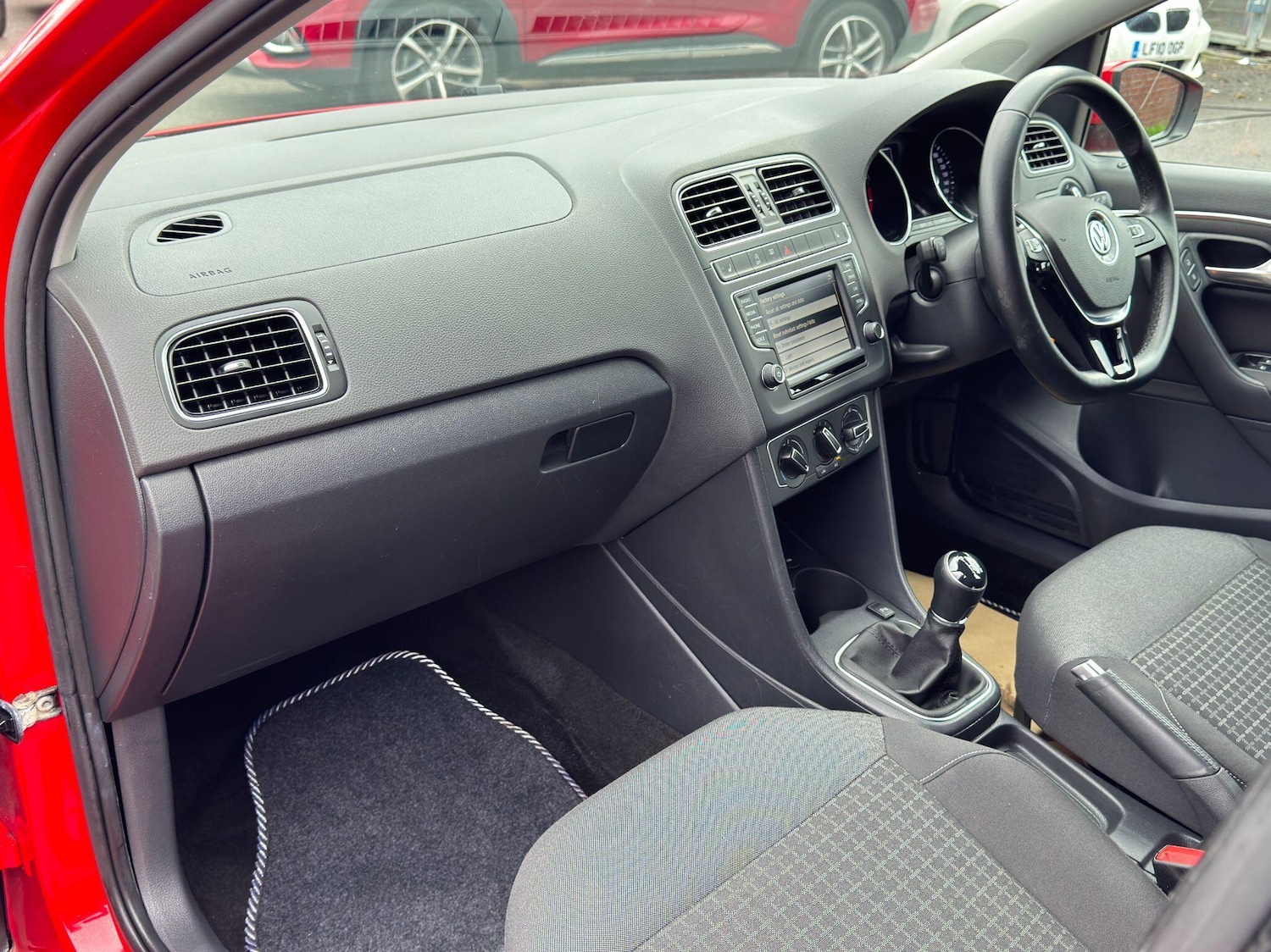 Used Volkswagen Polo 2015 for sale - 76484682: Photo 24