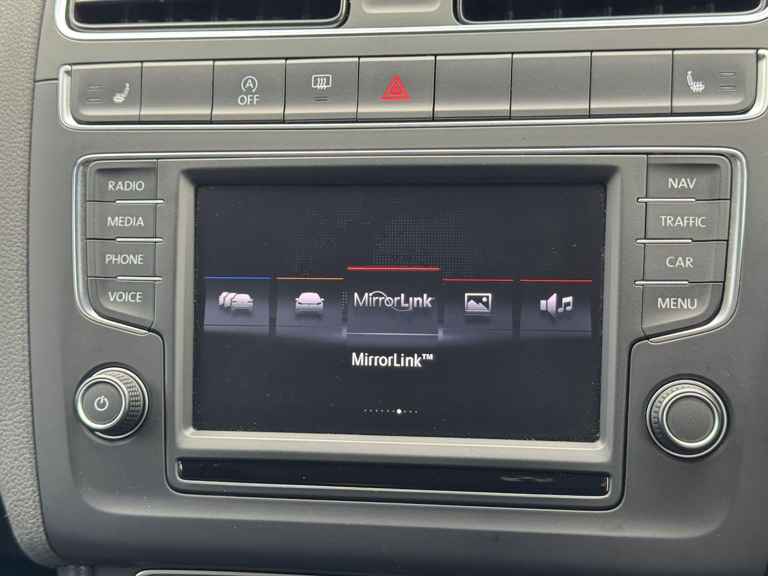 Used Volkswagen Polo 2015 for sale - 76484682: Photo 35