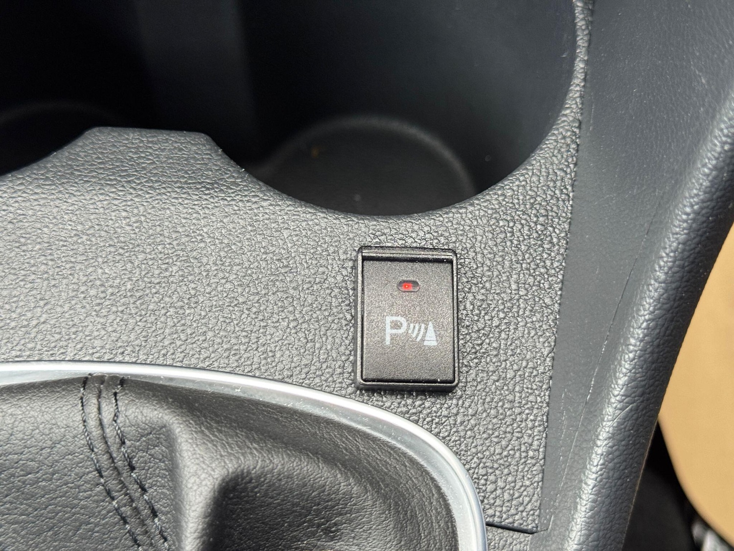 Used Volkswagen Polo 2015 for sale - 76484682: Photo 44