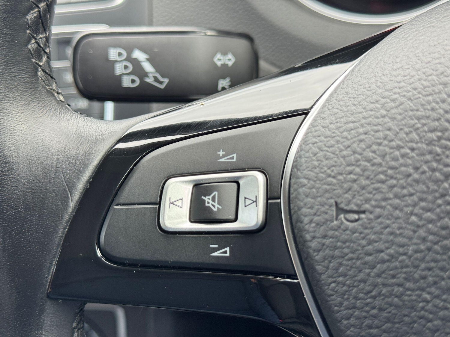 Used Volkswagen Polo 2015 for sale - 76484682: Photo 46