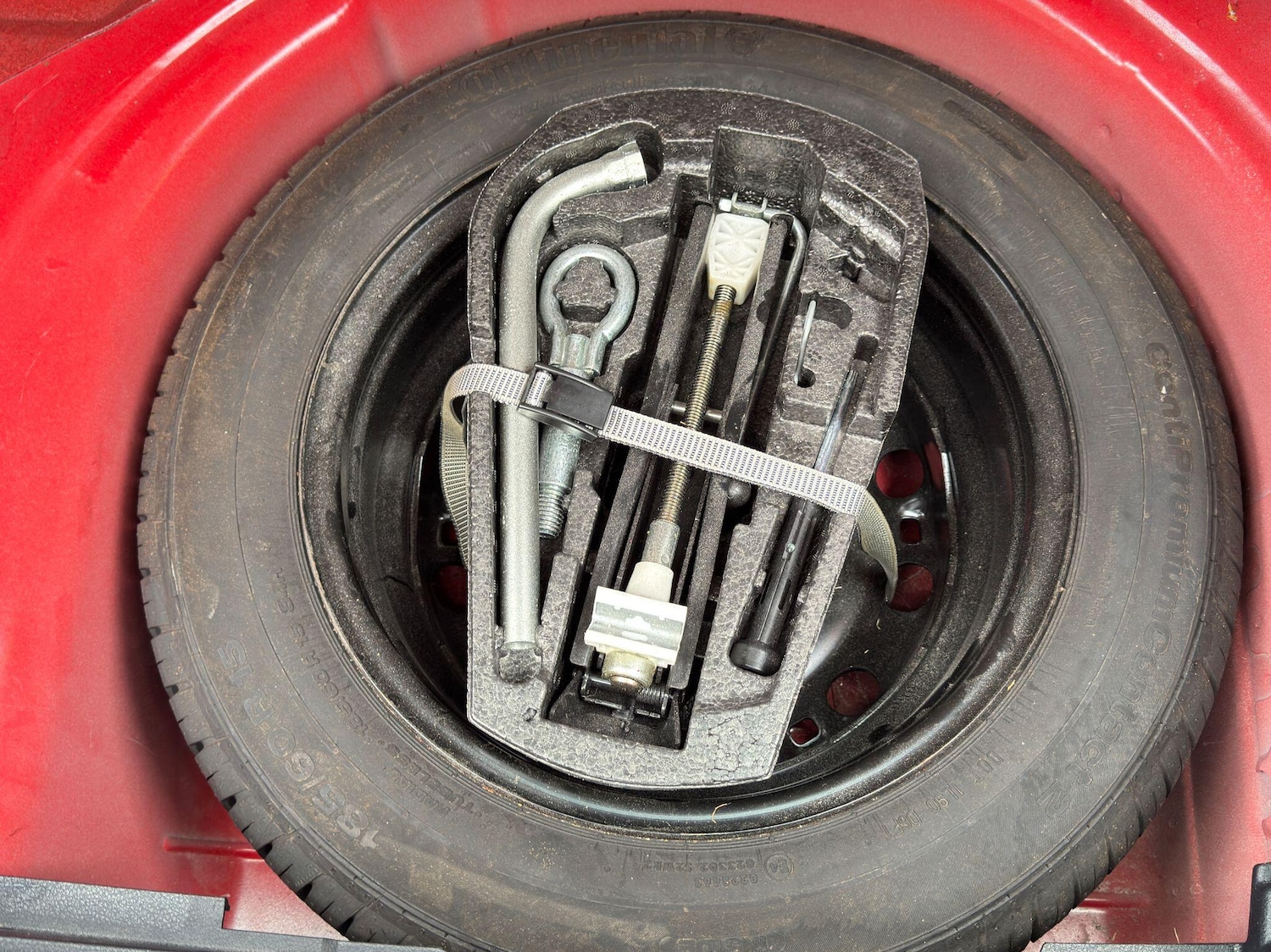 Used Volkswagen Polo 2015 for sale - 76484682: Photo 54