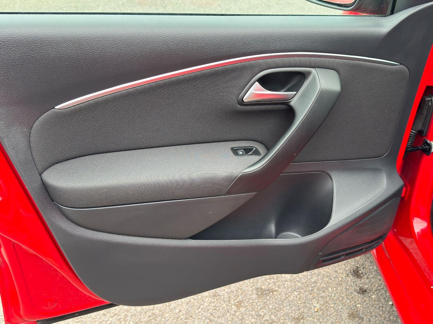 Used Volkswagen Polo 2015 for sale - 76484682: Photo 60