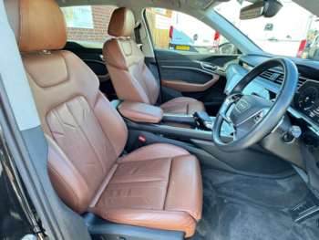 2020 (70) - 50 Sport Auto quattro 5dr 71.2kWh