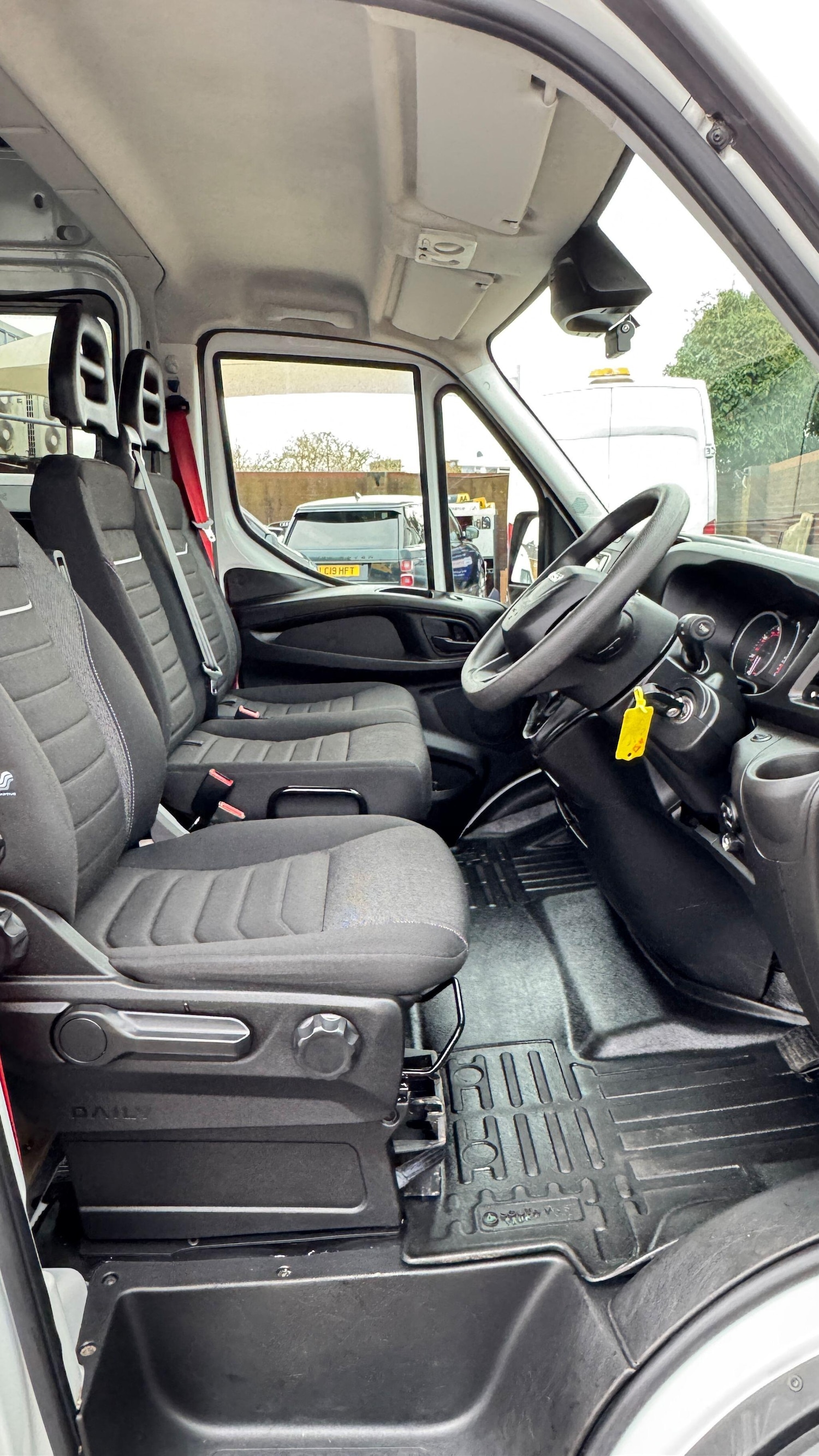 Used Iveco Daily 2024 for sale - 77645840: Photo 20