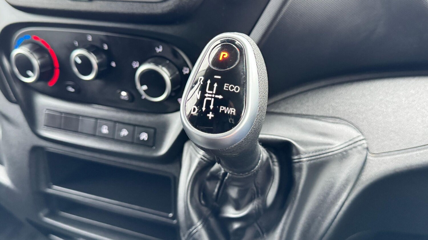 Used Iveco Daily 2024 for sale - 77645840: Photo 27