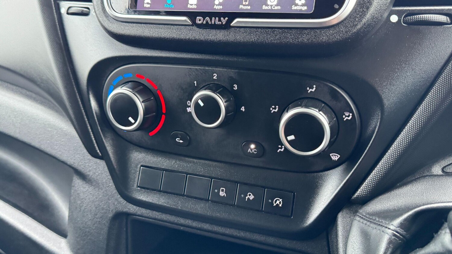 Used Iveco Daily 2024 for sale - 77645840: Photo 31