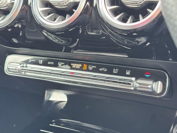 Used Mercedes-Benz CLA 2020 for sale - 75665075: Photo 33