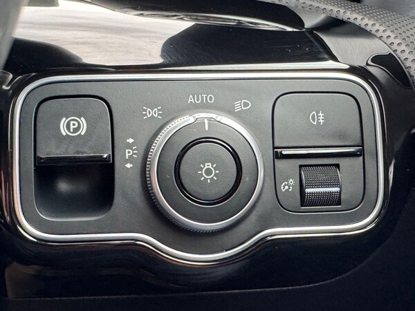 Used Mercedes-Benz CLA 2020 for sale - 75665075: Photo 59