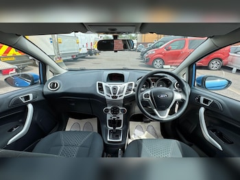 Used Ford Fiesta 2011 for sale - 78911494: Photo