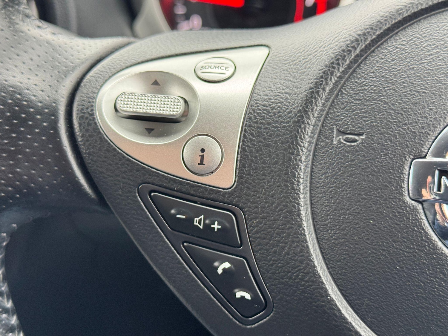 Used Nissan Juke 2017 for sale - 76408935: Photo 29