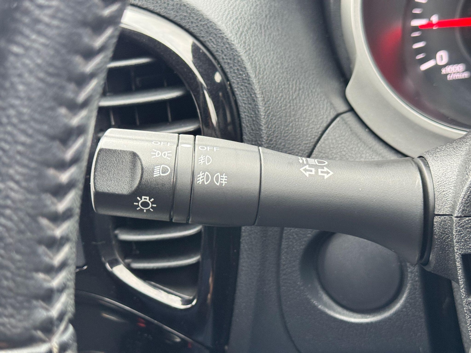 Used Nissan Juke 2017 for sale - 76408935: Photo 31