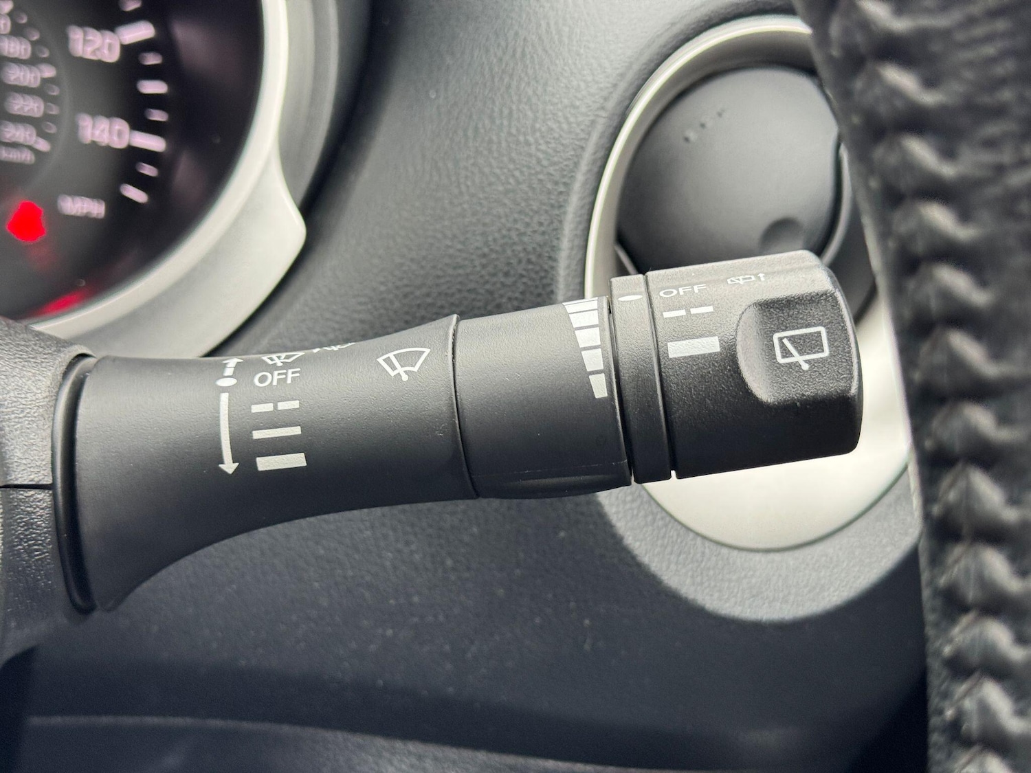 Used Nissan Juke 2017 for sale - 76408935: Photo 32