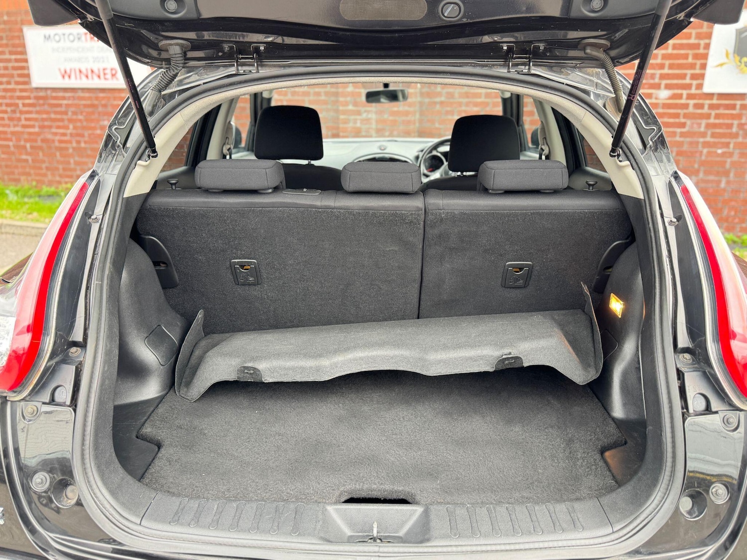 Used Nissan Juke 2017 for sale - 76408935: Photo 35